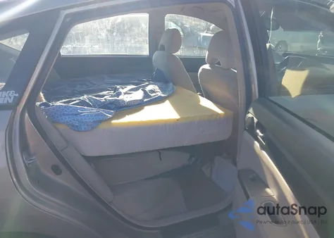 2005 Toyota Prius from USA, damaged, VIN JTDKB20U953037782